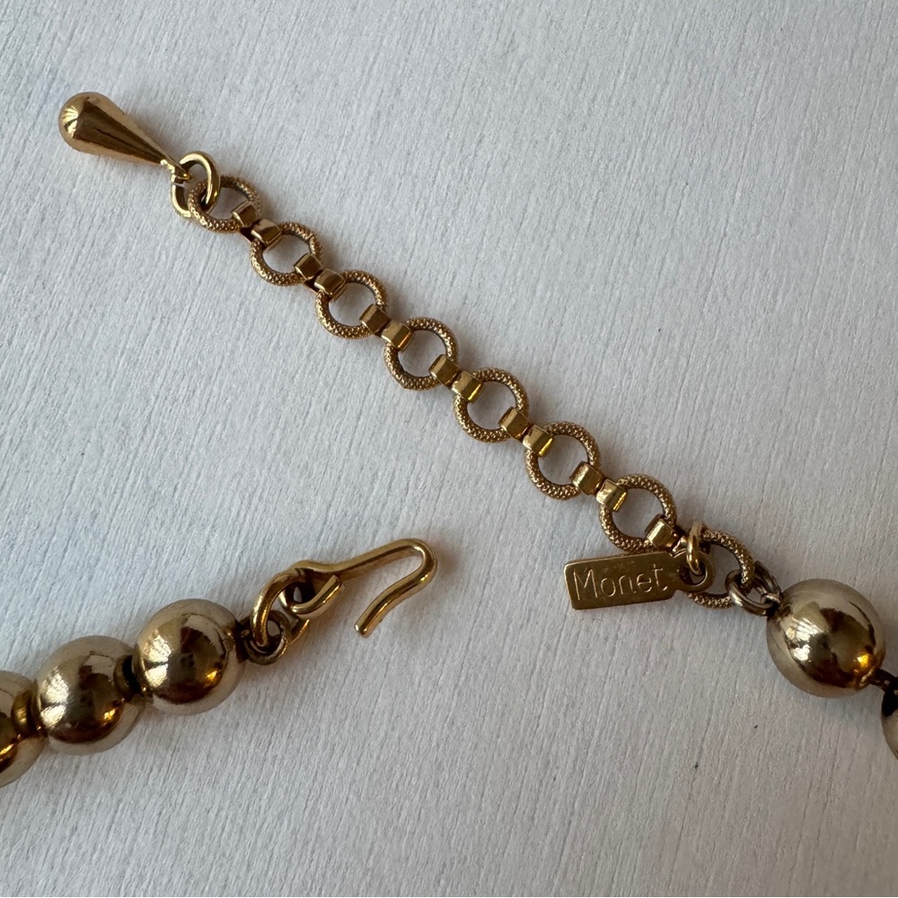 Monet Vintage Gold Ball Beaded Collar Necklace Signed - Picture 6 of 8